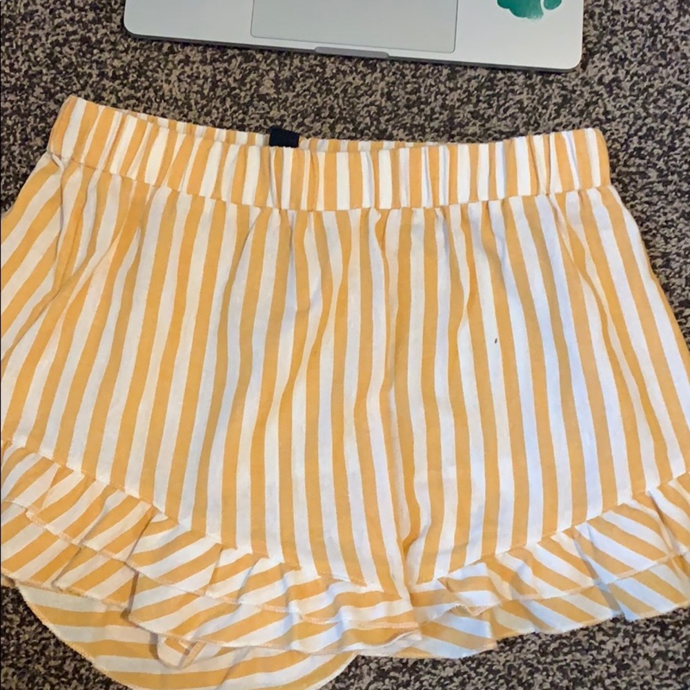 SHEIN stripped short